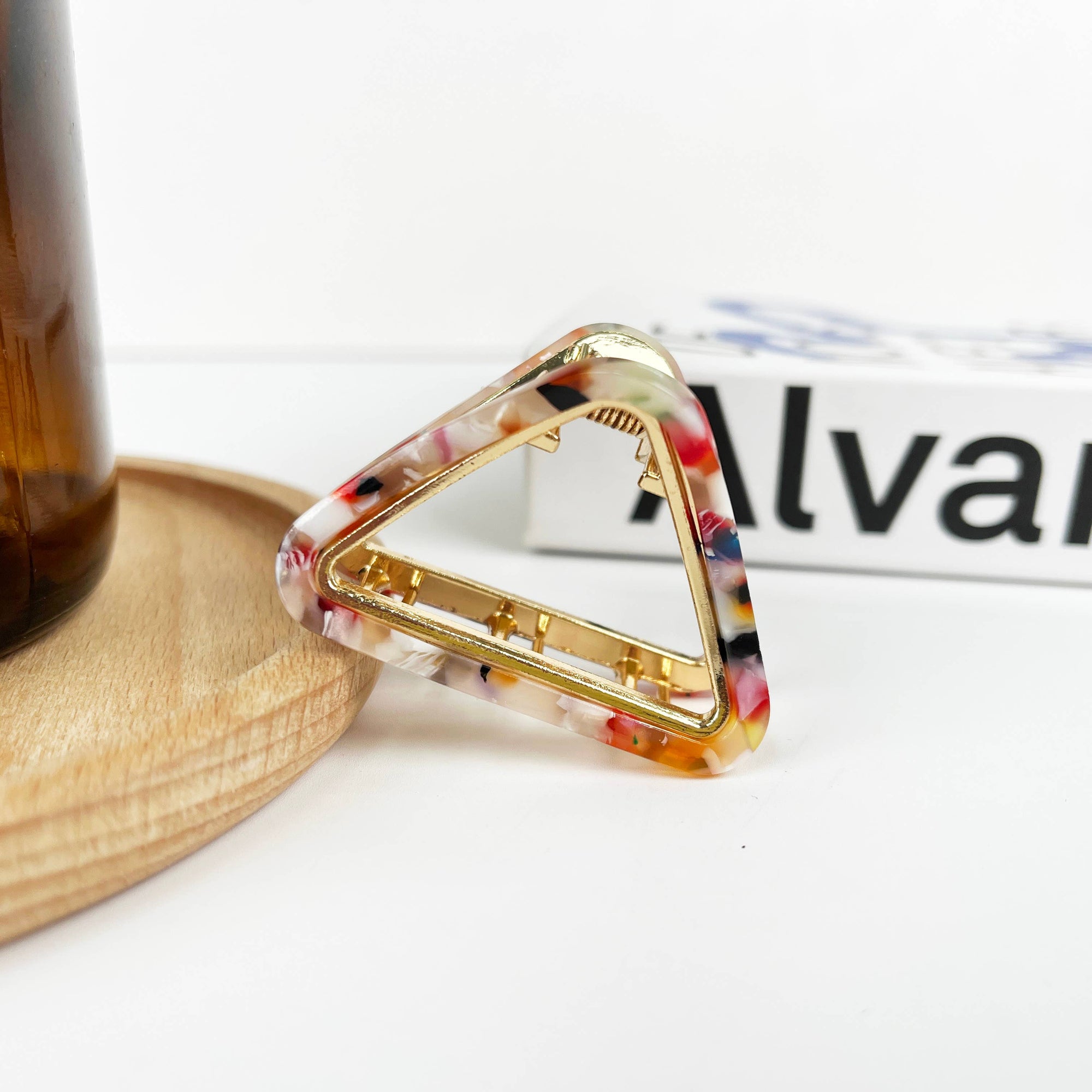 TheDivaSoap - French Minimalist Triangular Claw Clip, Eco-Friendly