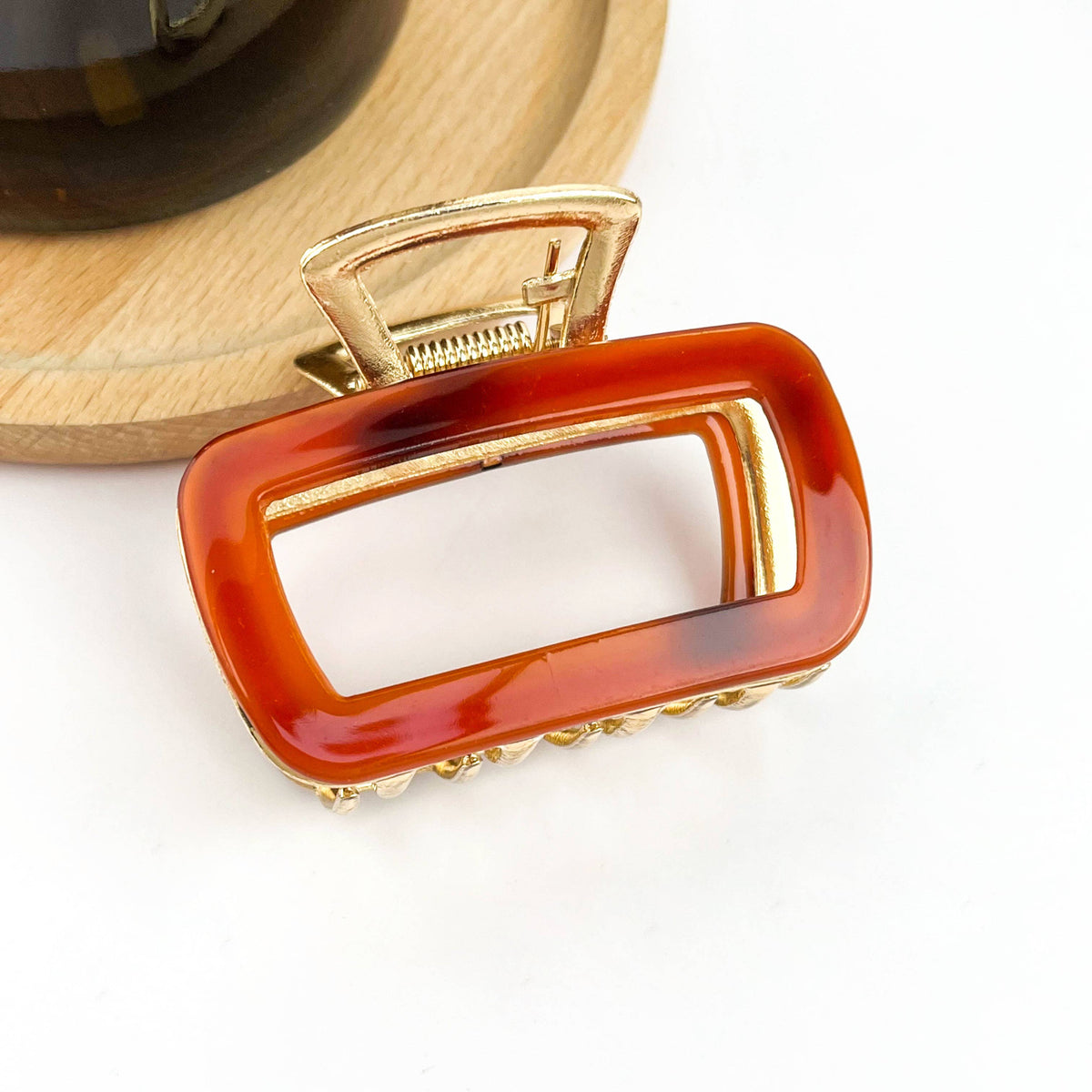 TheDivaSoap - Chic Hollow Square Hair Claw, Stylish Metal &amp; Acetate Clip