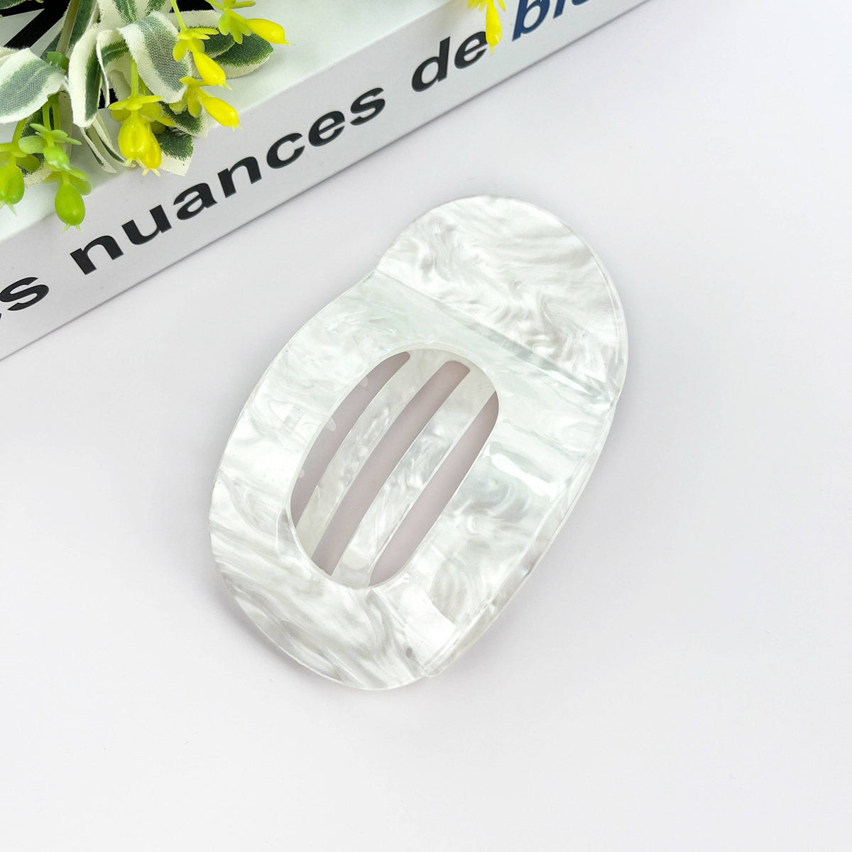 TheDivaSoap - Flat Round Hair Clip, Spring and Autumn Claw Clip